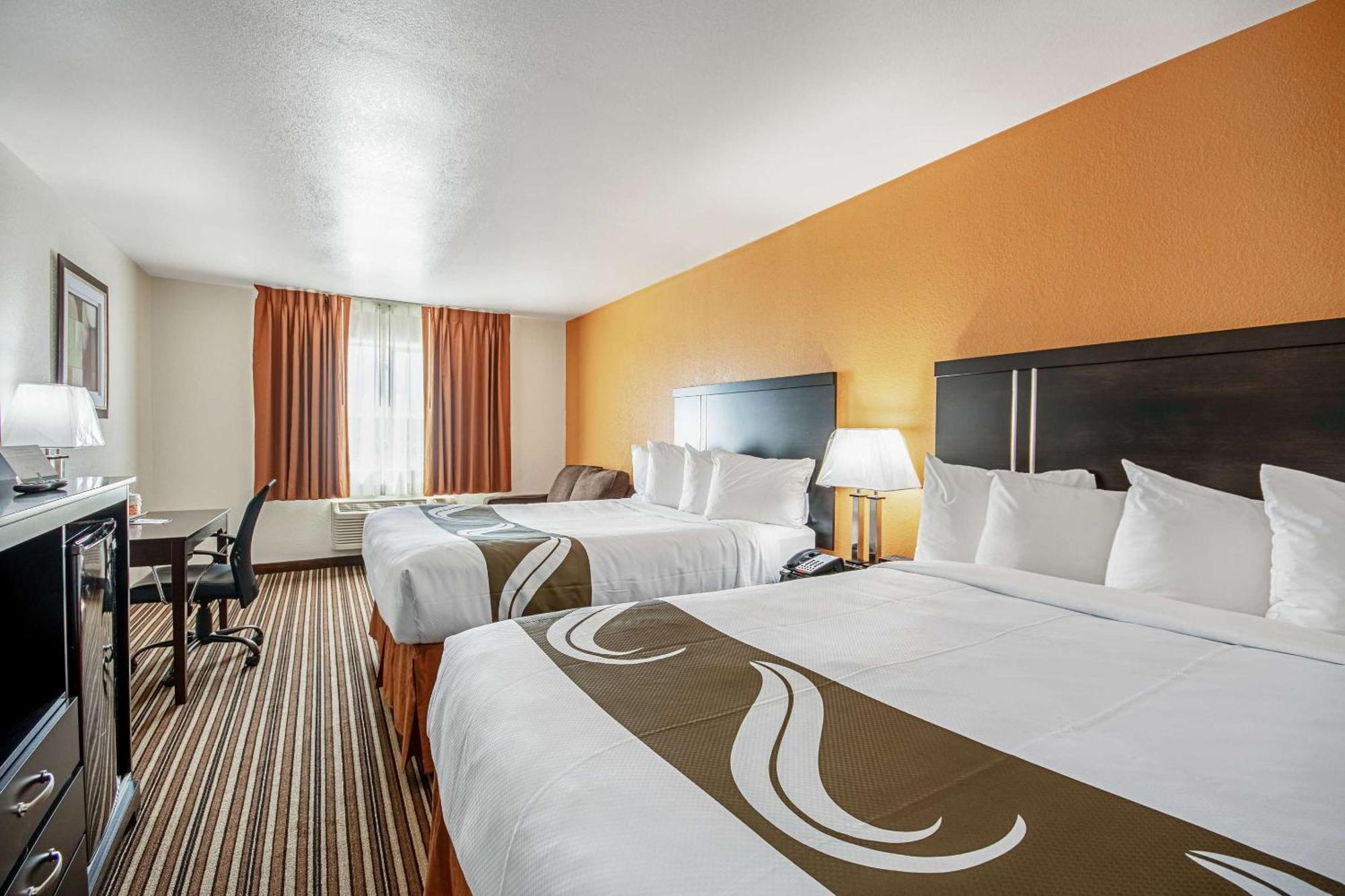 Quality Inn Dodge City Kültér fotó